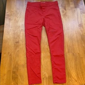 Red jeggings
